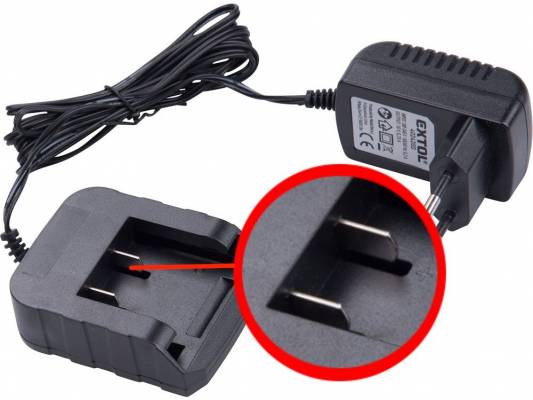 Akkutöltő ÚJABB TÍPUSÚ 402420 Li-ion akkuhoz, 3 SARU, 16,6V, töltési idő: 5,5 óra