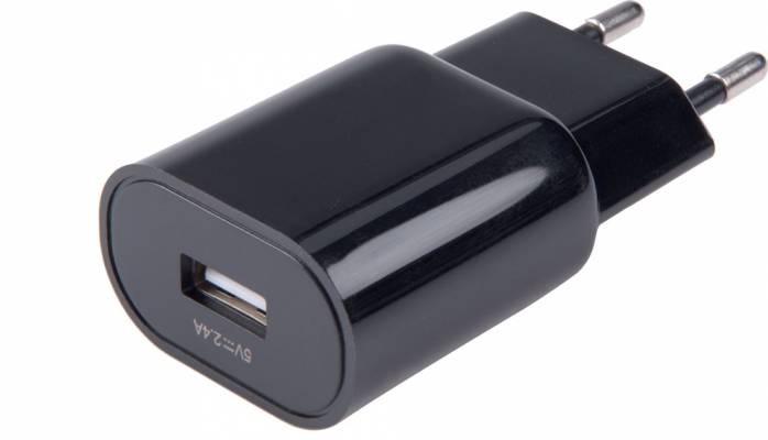 Hálózati USB töltő adapter, 2,4A/ 12W, kábel nélkül