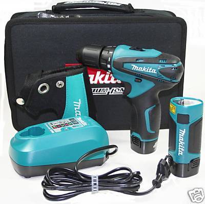 MAKITA Akkus csavarbehajtó 10,8V 1,3Ah Li-Ion 2db akkuval,lámpával