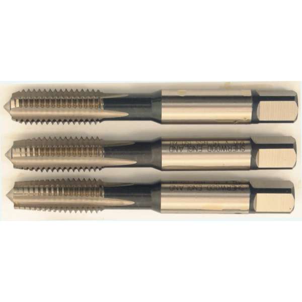 Egyenes hornyú kézi menetfúró készlet M10,0 x 1,5mm HSS ISO529 Egyenes hornyú kézi menetfúró készlet M10,0 x 1,5mm HSS ISO529