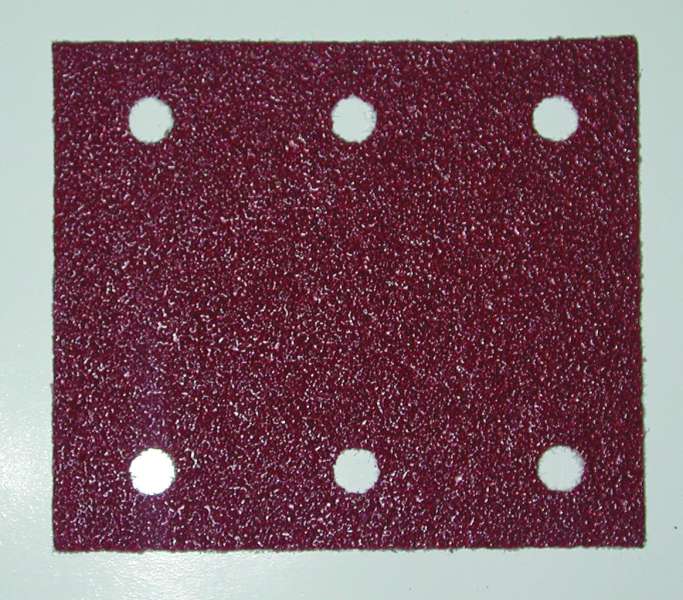 Csiszolópapír tépőzáras piros K100 114 x 102 mm MAKITA 50db/csomag (MK-P-42444) Csiszolópapír tépőzáras piros K100 114 x 102 mm MAKITA 50db/csomag (MK-P-42444)