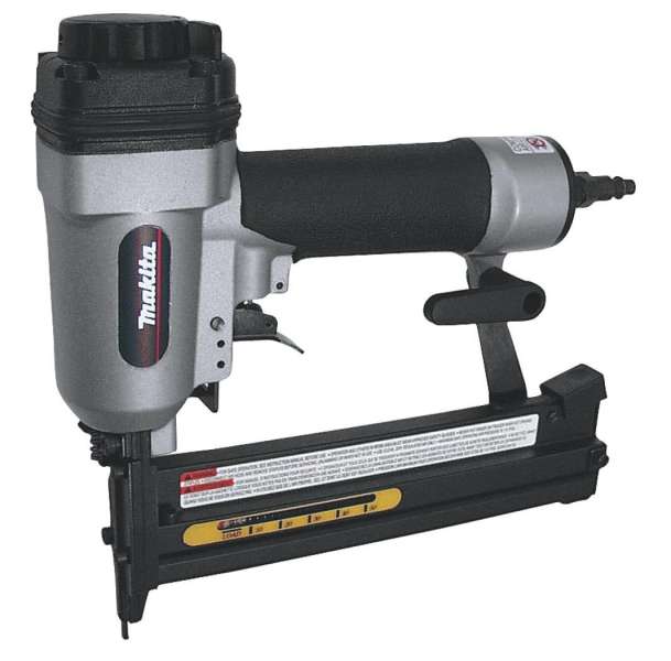 MAKITA levegős kapcsozó 15 - 38mm 3,9 - 7,8bar MAKITA levegős kapcsozó 15 - 38mm 3,9 - 7,8bar